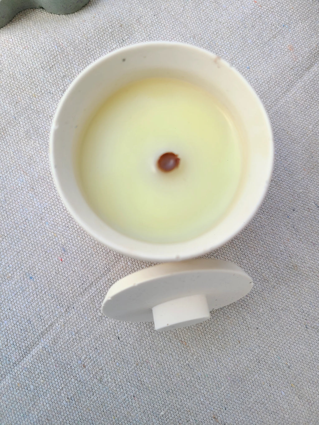 Creamy Coconut + Sandalwood