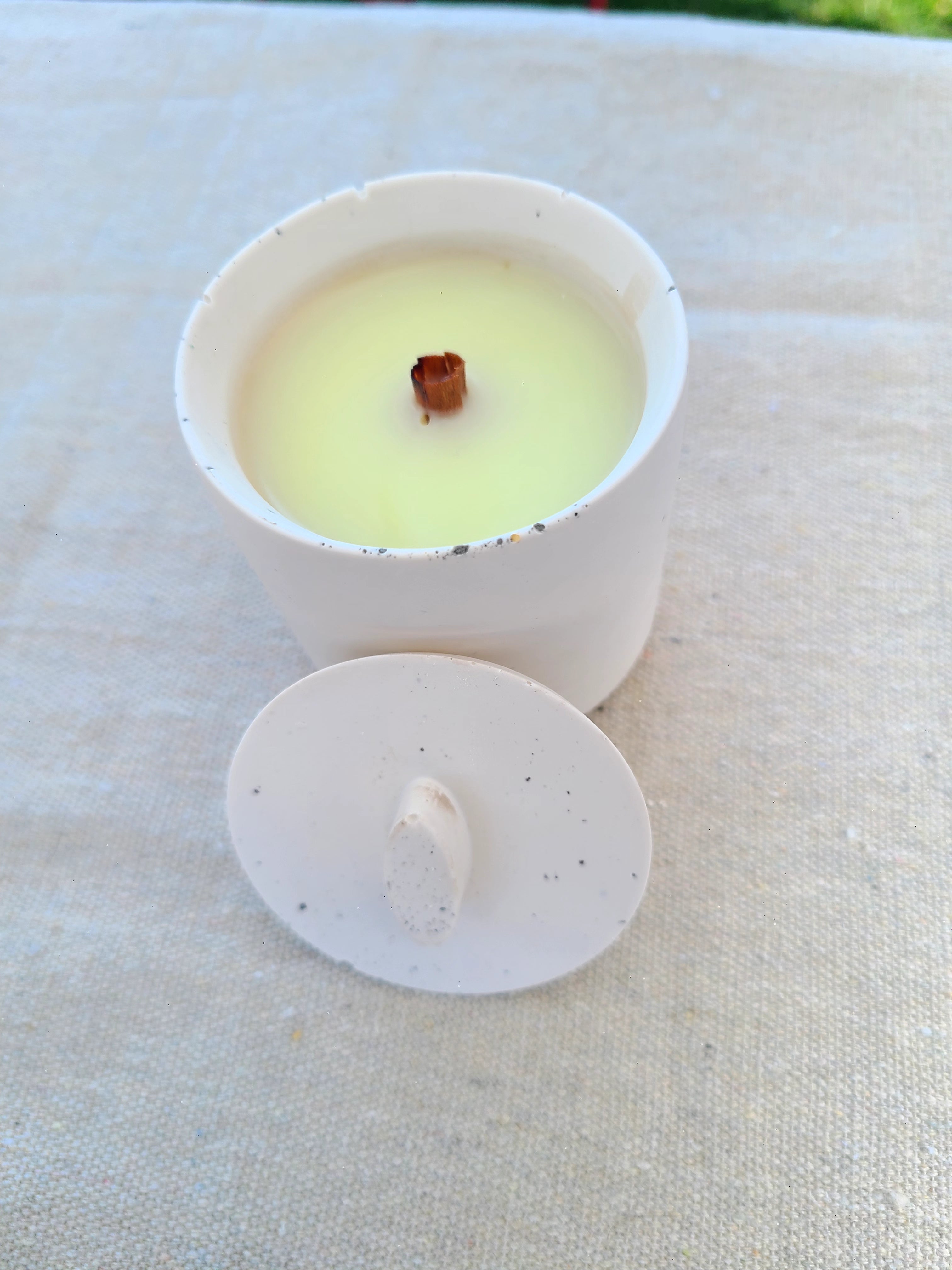 Creamy Coconut + Sandalwood